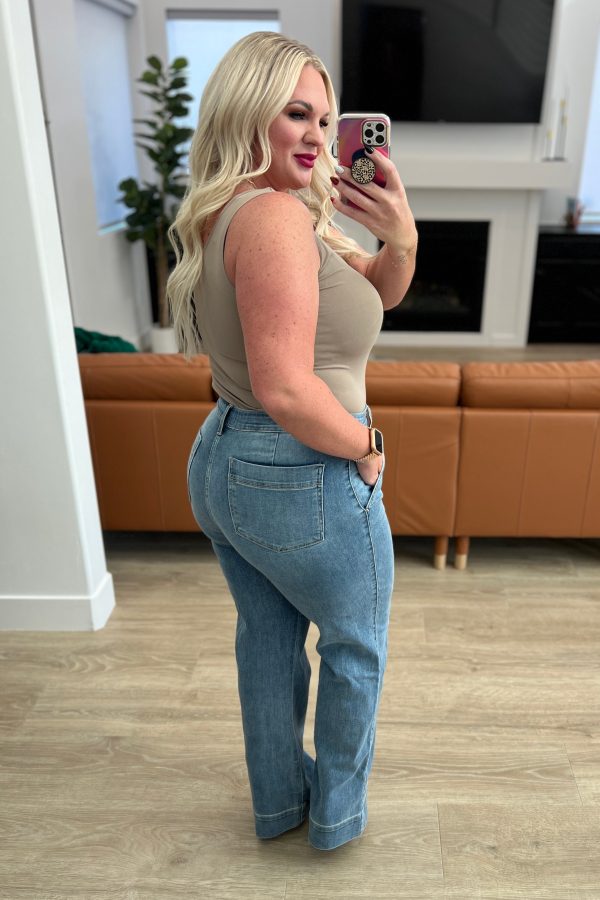 Mindy Mid Rise Wide Leg Jeans Online Sale - Image 4