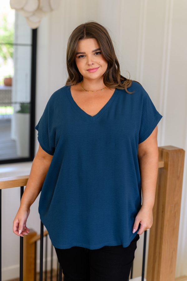 Very Much Needed V-Neck Top in Teal For Cheap - Image 5