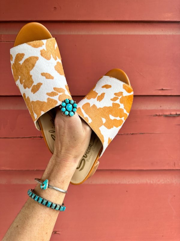 Richwood Peeptoe Tan and White Cowhide Slide Online Sale - Image 4