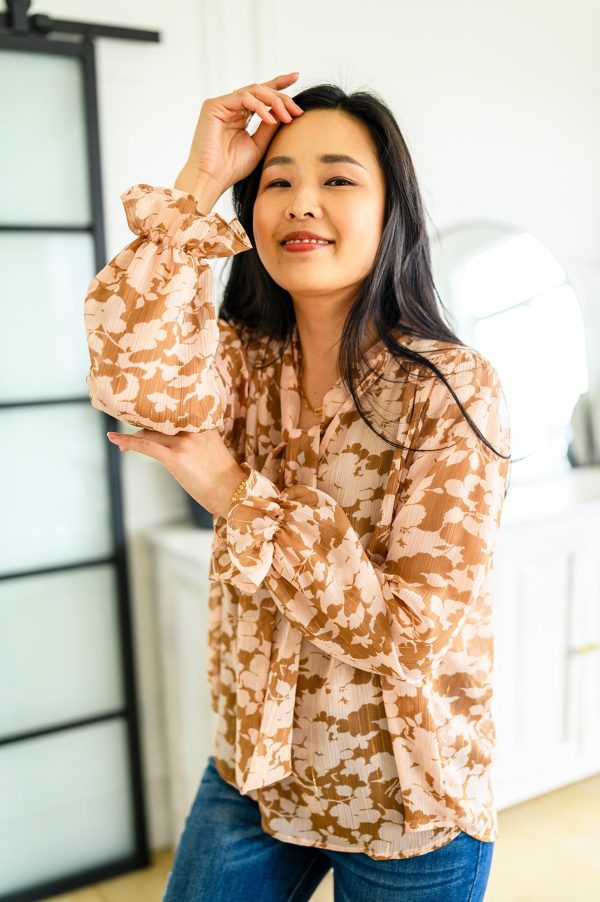 Floral Ties Top in Taupe Fashion - Image 2