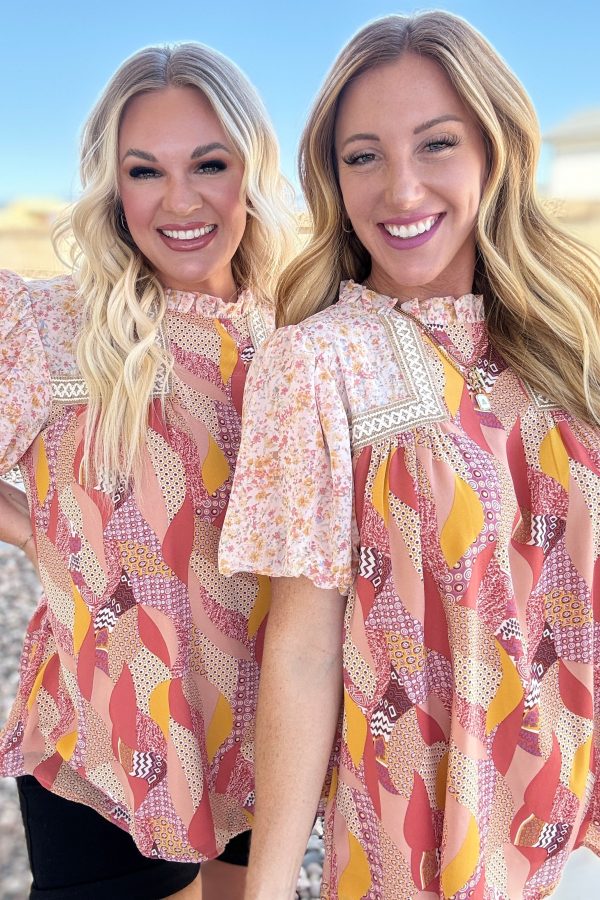 Day Dreamer Mixed Floral Top in Mauve on Sale - Image 5