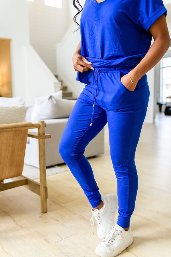 Krisie V-Neck Lounge Set in Six Colors For Sale - Image 4