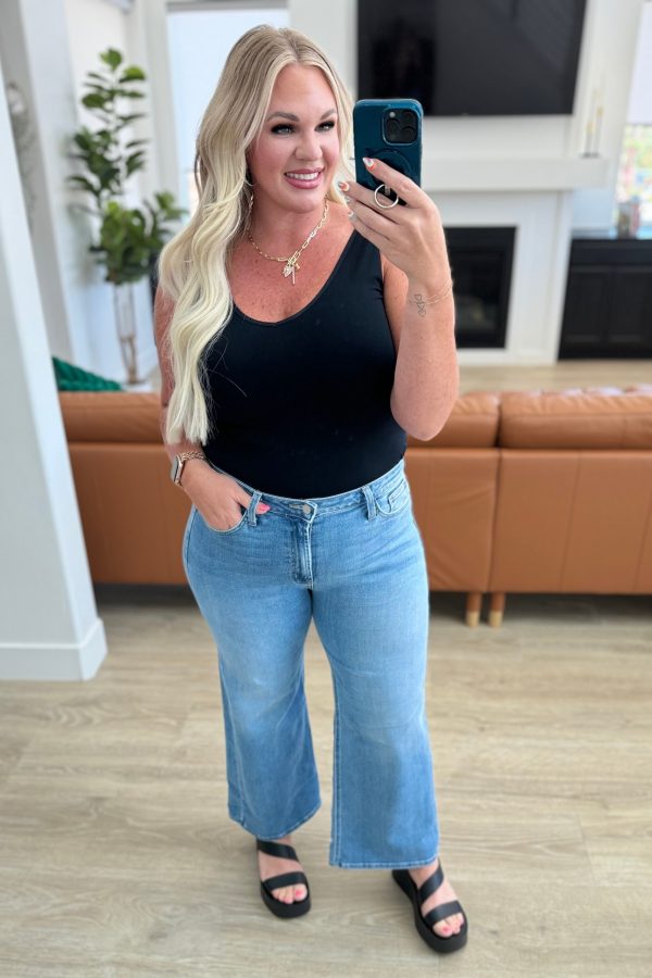 High Rise Wide Leg Jeans in Three Colors Hot on Sale - Image 5