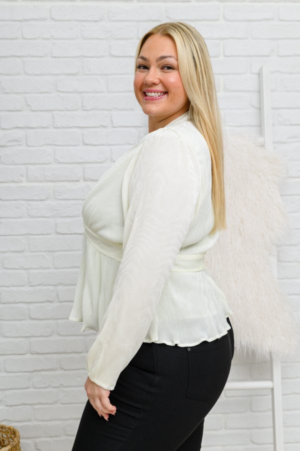 Xanidu Long Sleeve V Neck Blouse in White Supply - Image 5